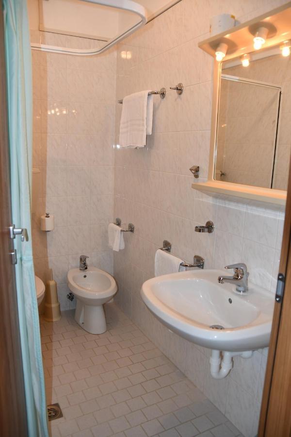 Hotel Playa Bibione Buitenkant foto