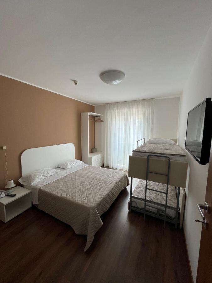 Hotel Playa Bibione Buitenkant foto