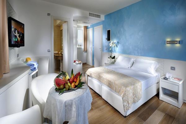 Hotel Playa Bibione Buitenkant foto